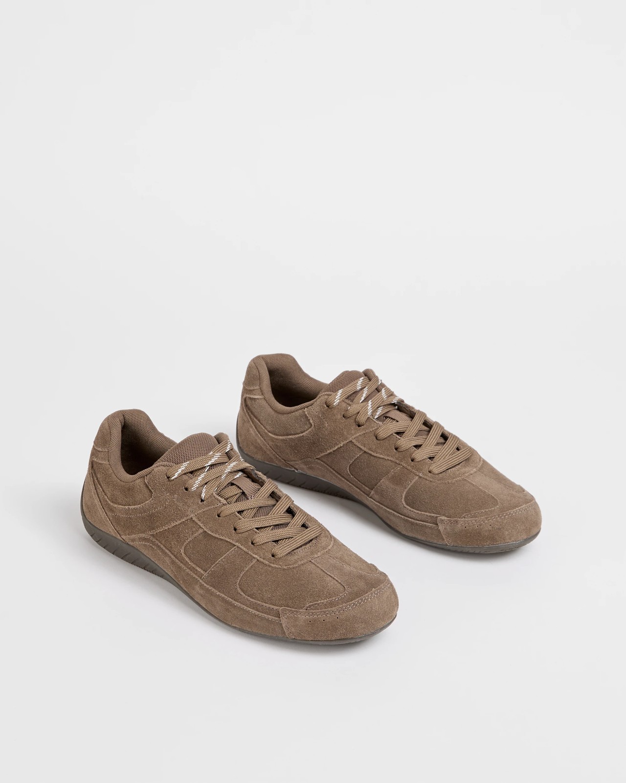 Retro Driver Runners - Brown 2 of 3