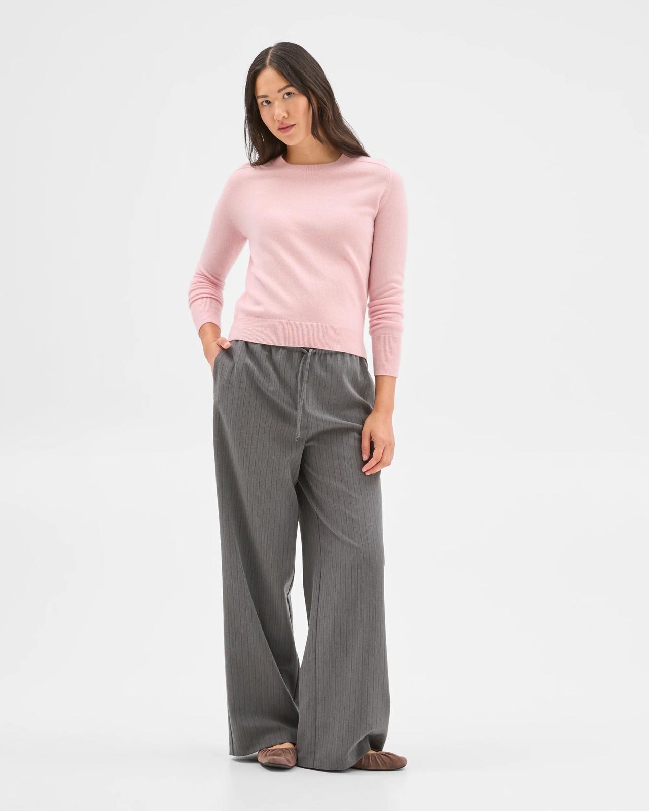 Preview Cashmere Crew Neck Jumper - Pink Marle 2 of 5