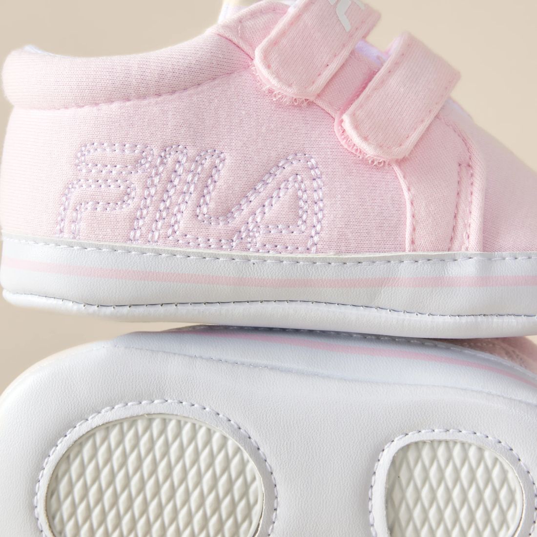 le coq sportif lcs r900 monochrome