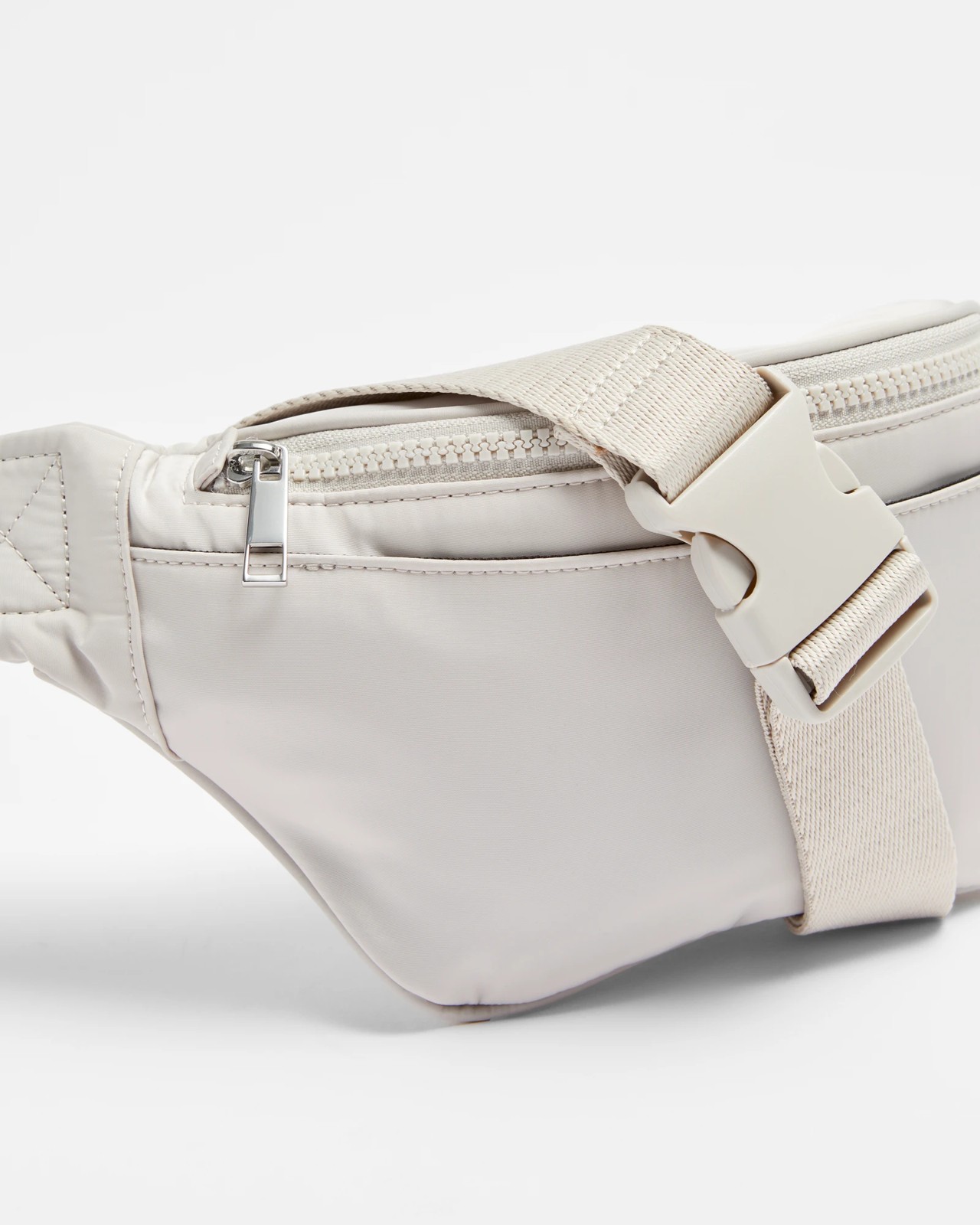 Front Pocket Bumbag Oyster Target Australia