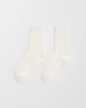 Knitted Cable Crew Socks