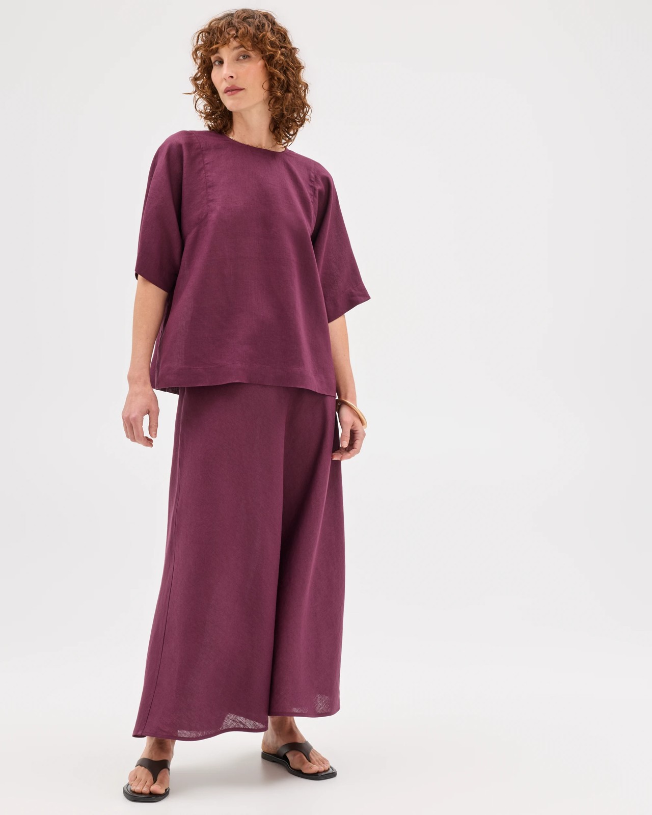 European Linen Boxy Seamed T-Shirt  - Merlot 2 of 6