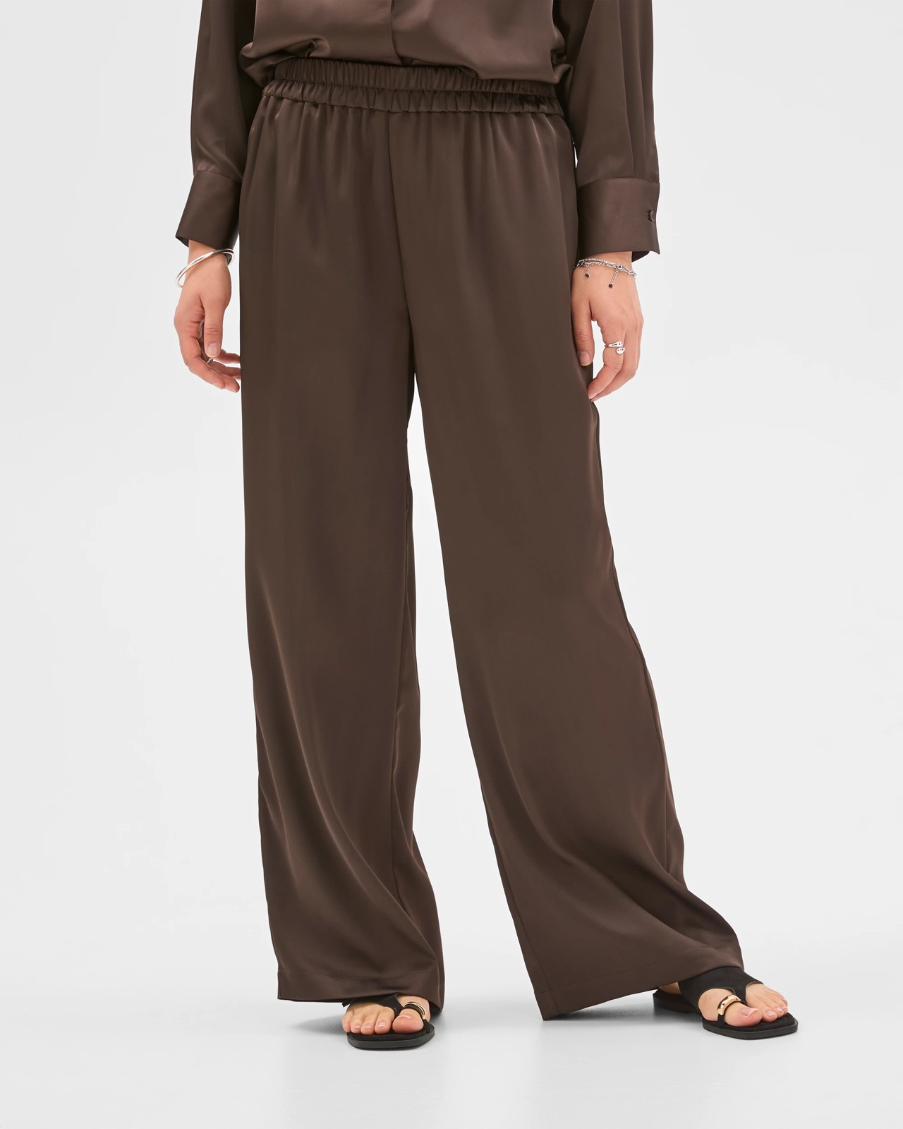 Preview Satin Pants 3 of 6