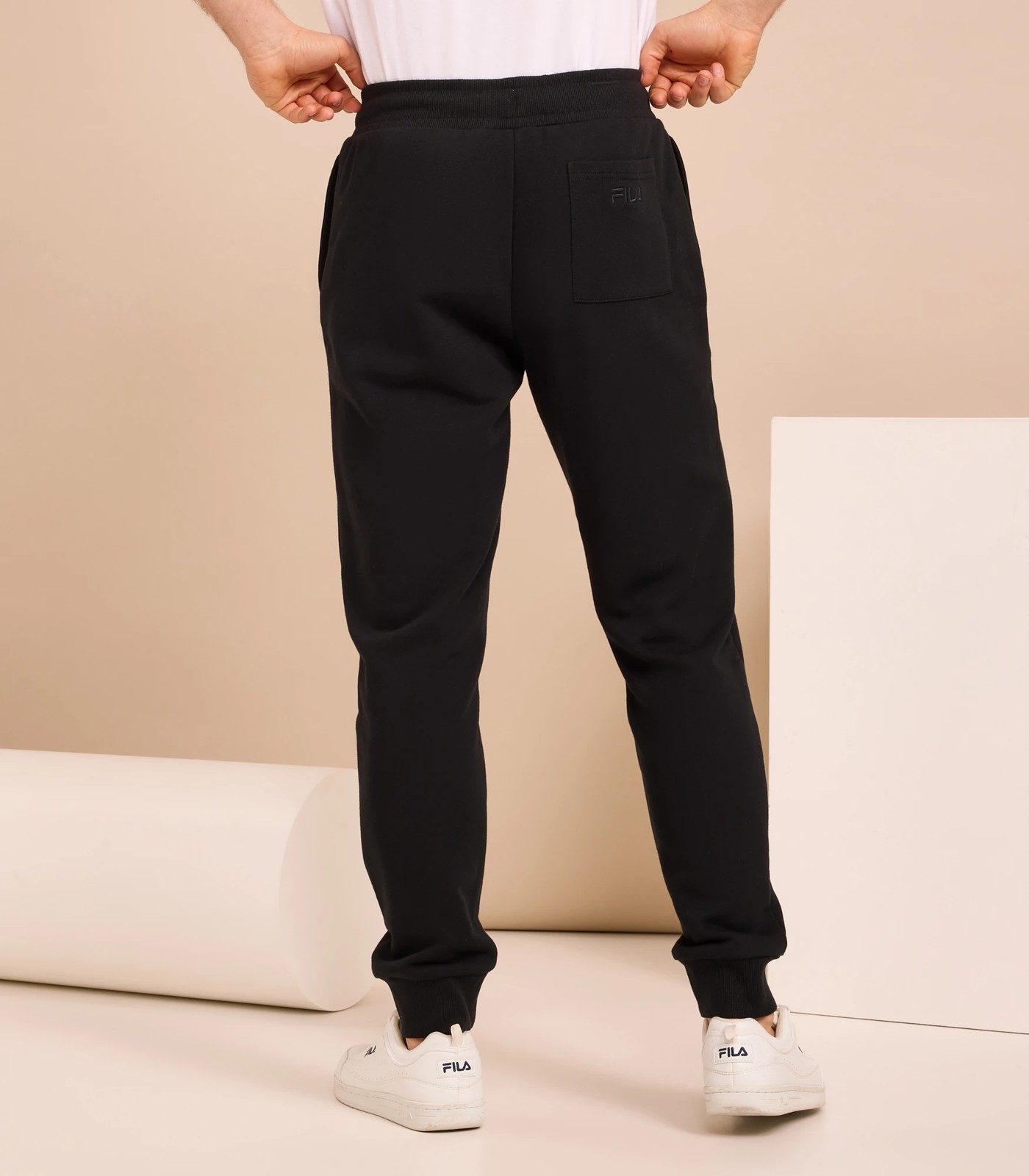 Fila Core Trackpants - Black 3 of 5