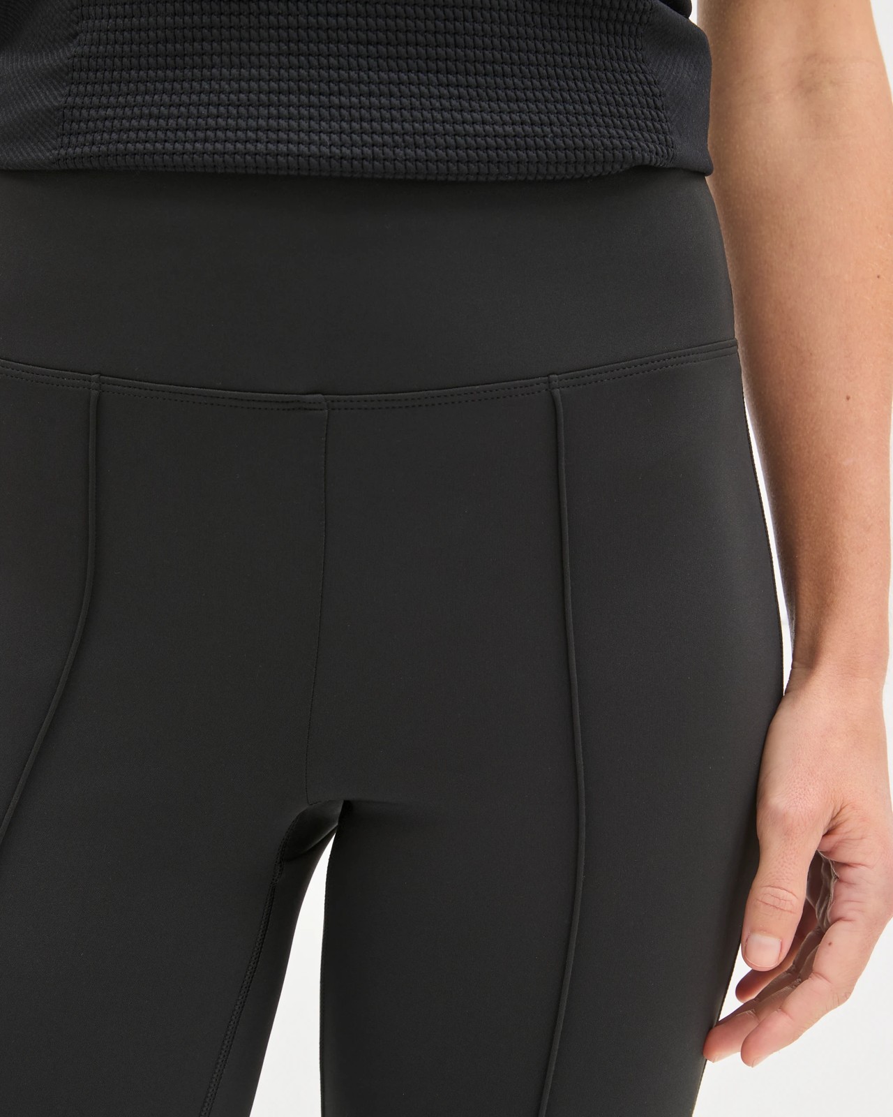 Active Scuba Outdoor Flare Trackpants - Black 5 of 6