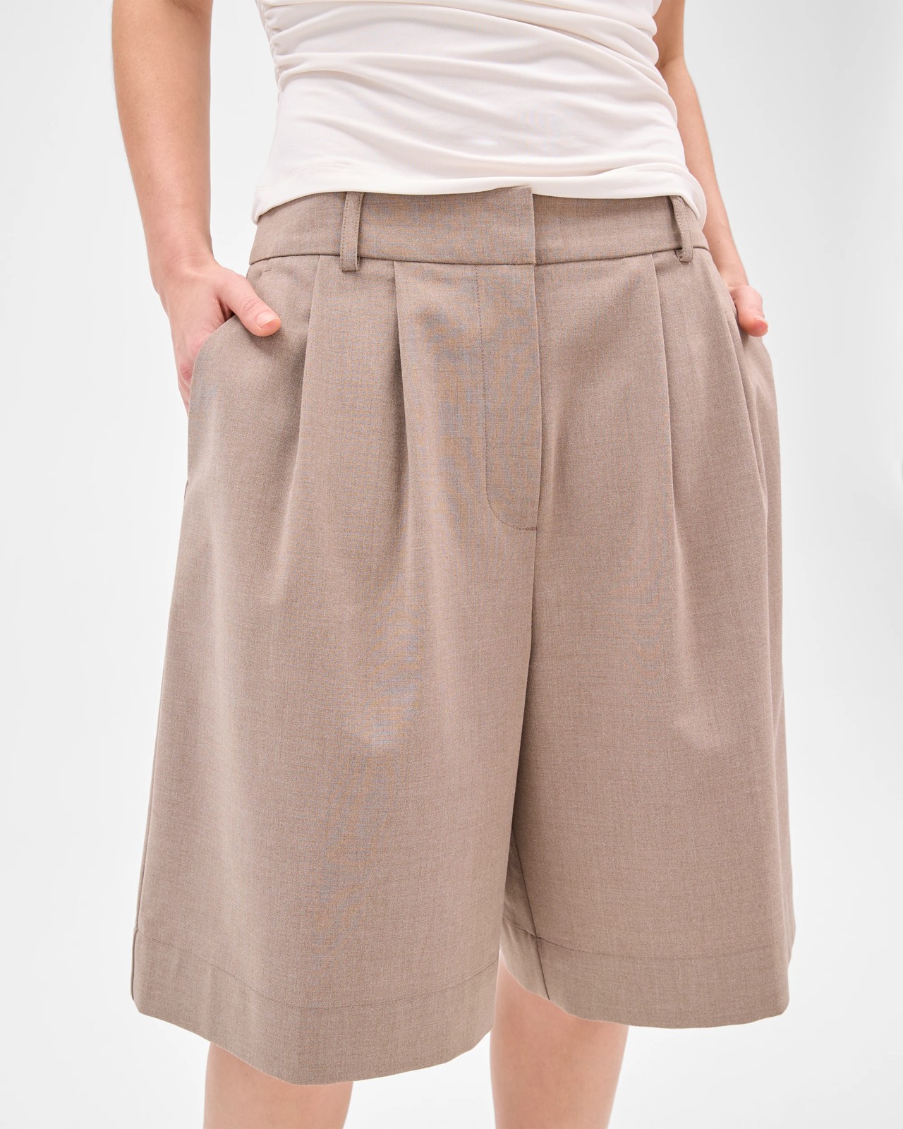 Lily Loves Tailored Bermuda Shorts - Smoked Taupe 4 of 6