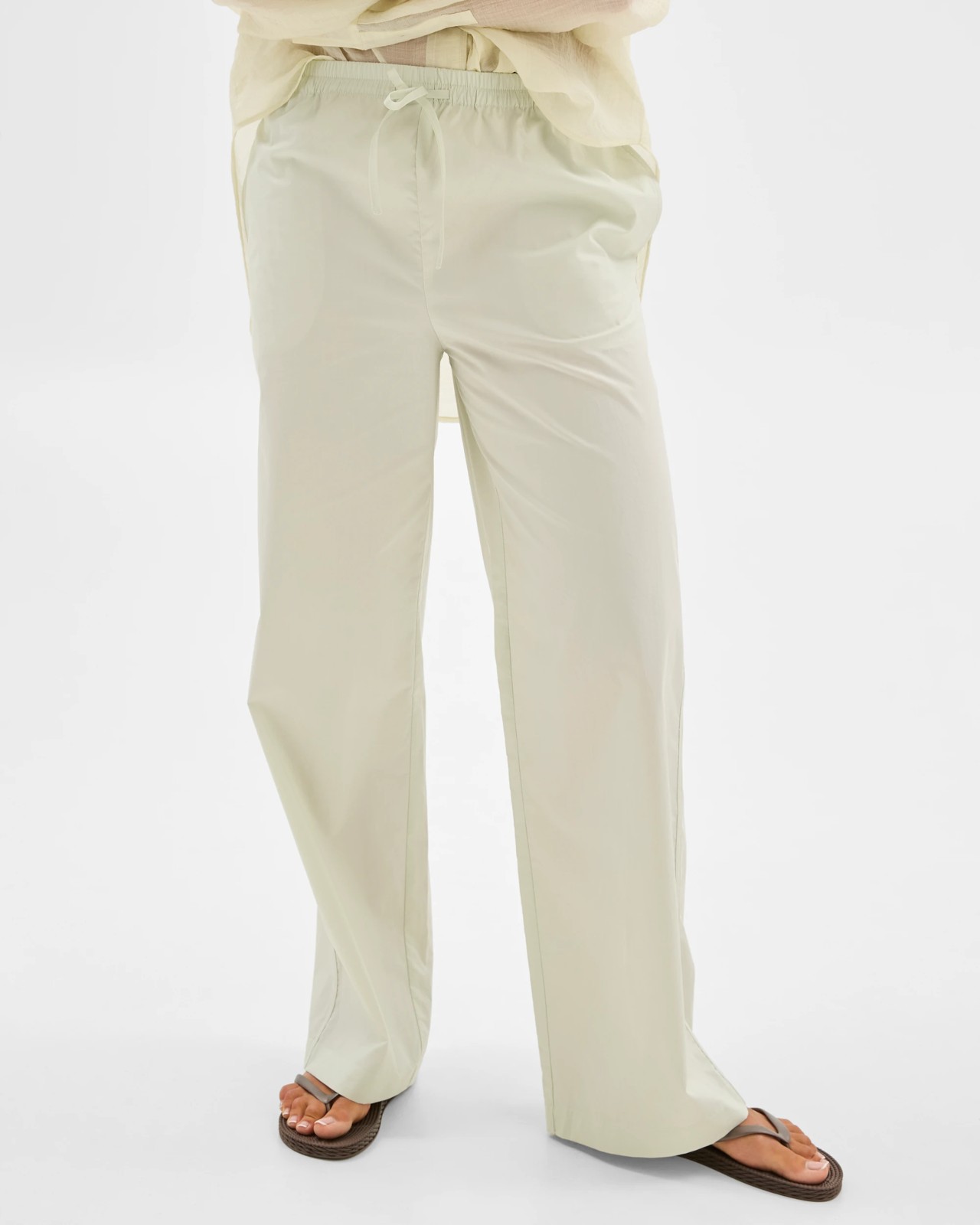 250_71814988_4+250T7181