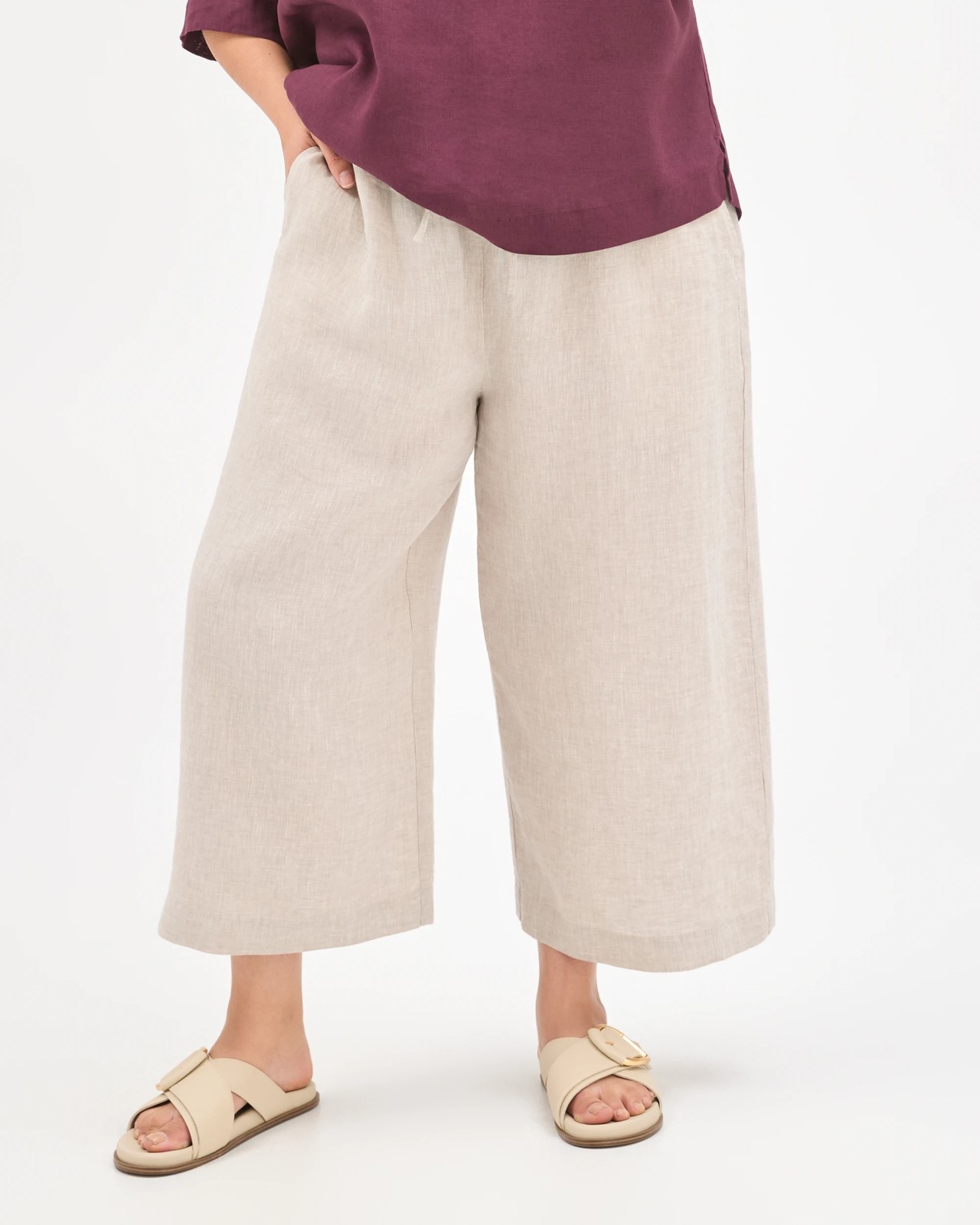 Plus Size European Linen Cropped Pants 3 of 6