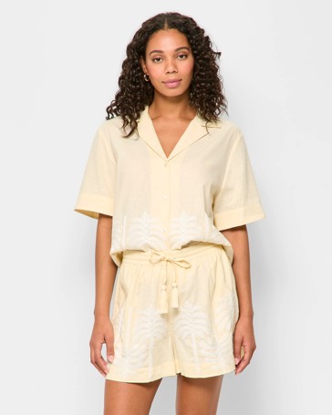 Resort Linen Blend Embroidered Palm Shorts