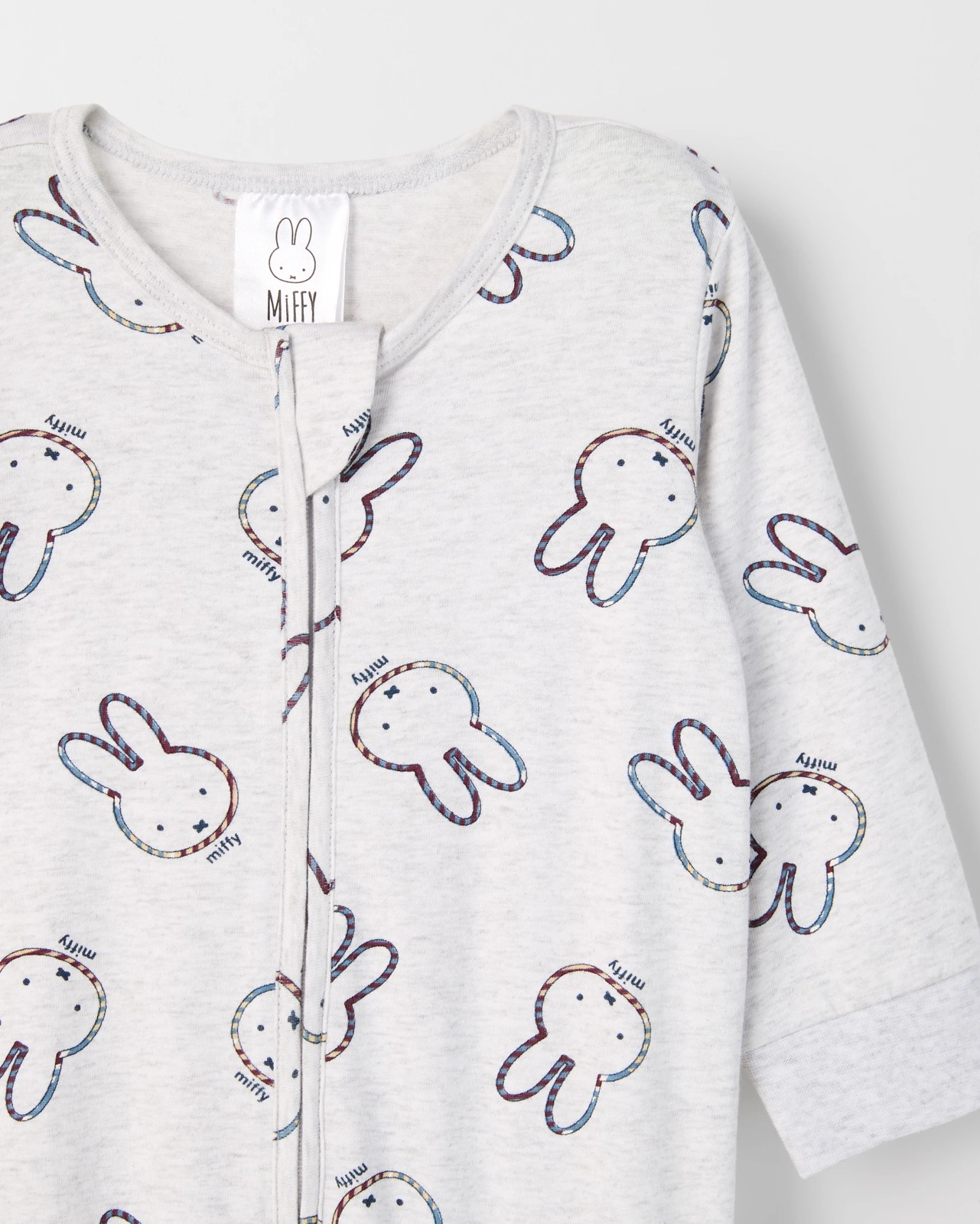 355_72031025_4+355T7203