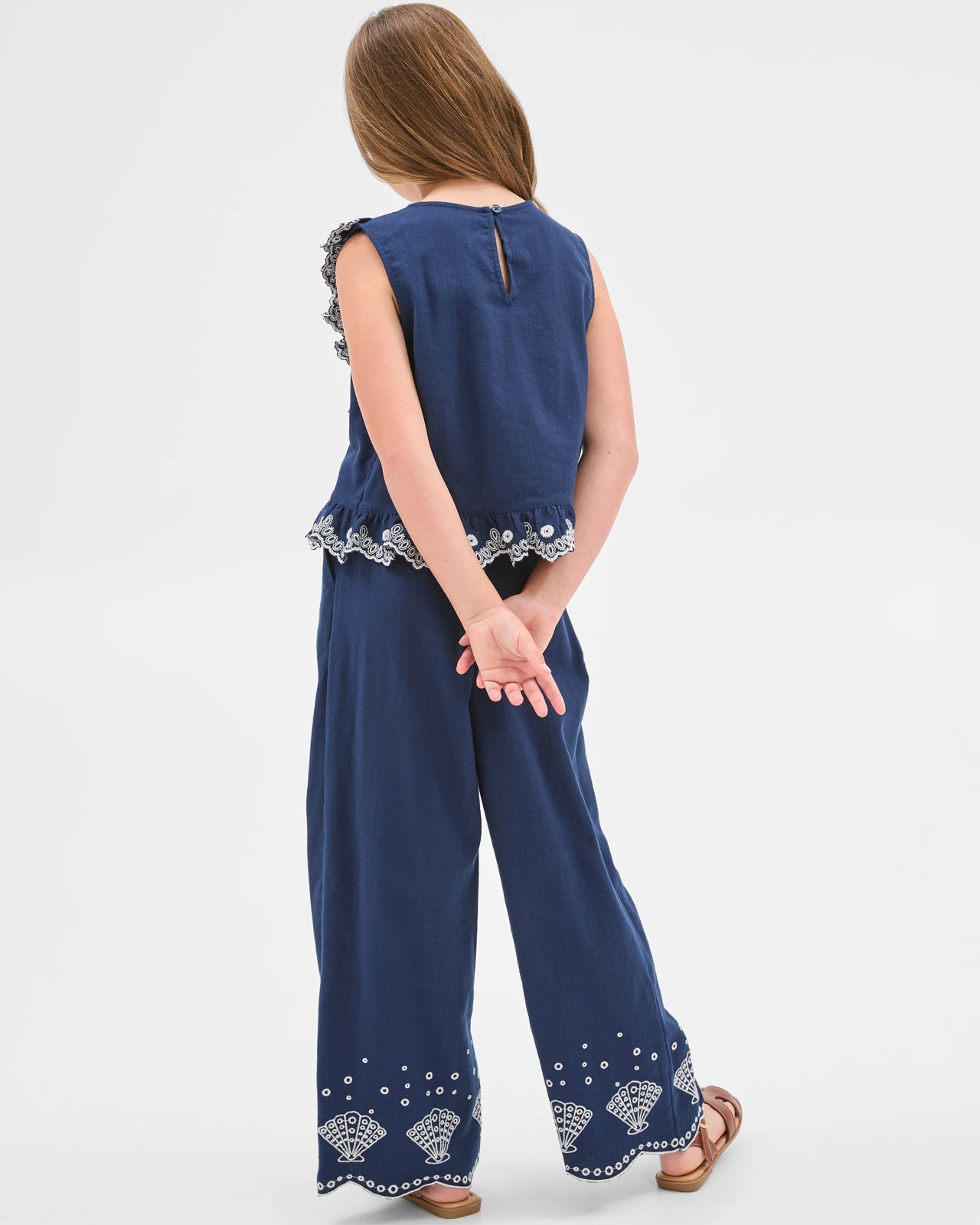 320_71709154_3+320T7170