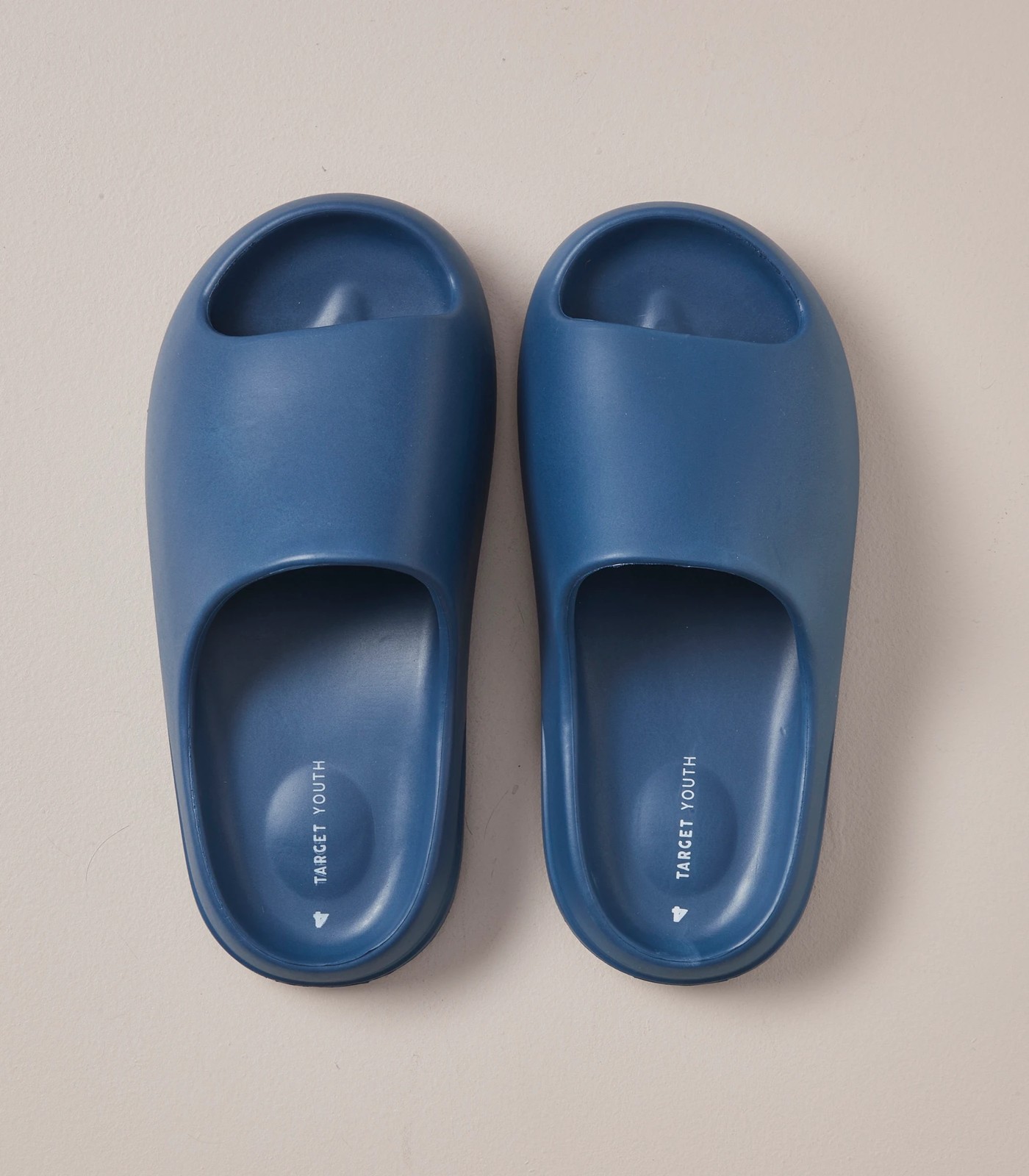 Target on sale adidas slides