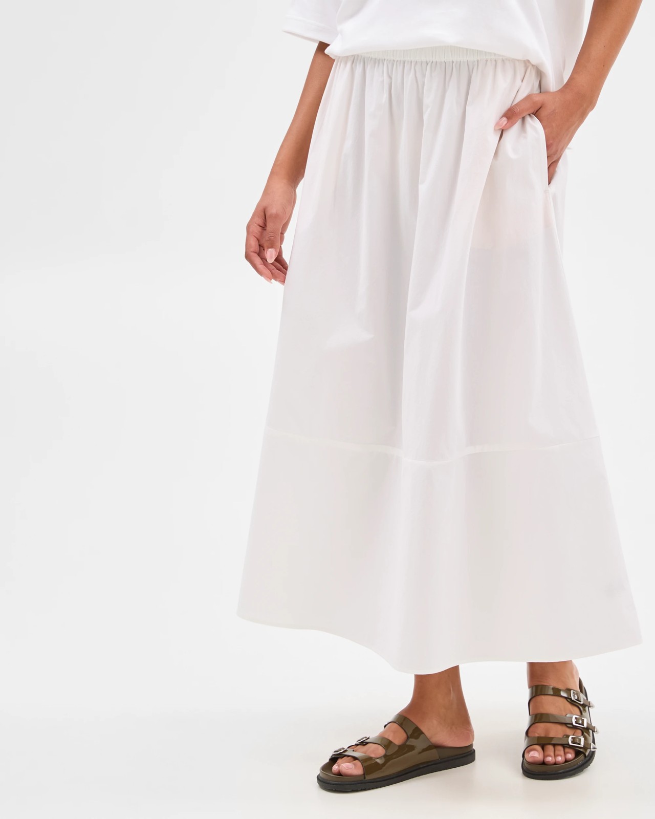 225_71829067_5+225T7182