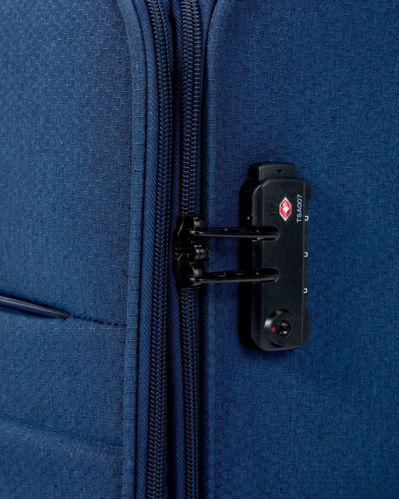 Anko 71cm 8 Wheels Lightweight Quilted Soft Case - Blue 6 of 6