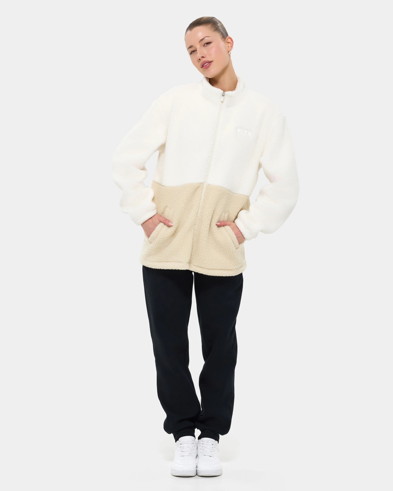 Fila Victoria Teddy Jacket - Gardenia 2 of 5