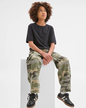 Loose Fit Full Length Cargo Pants