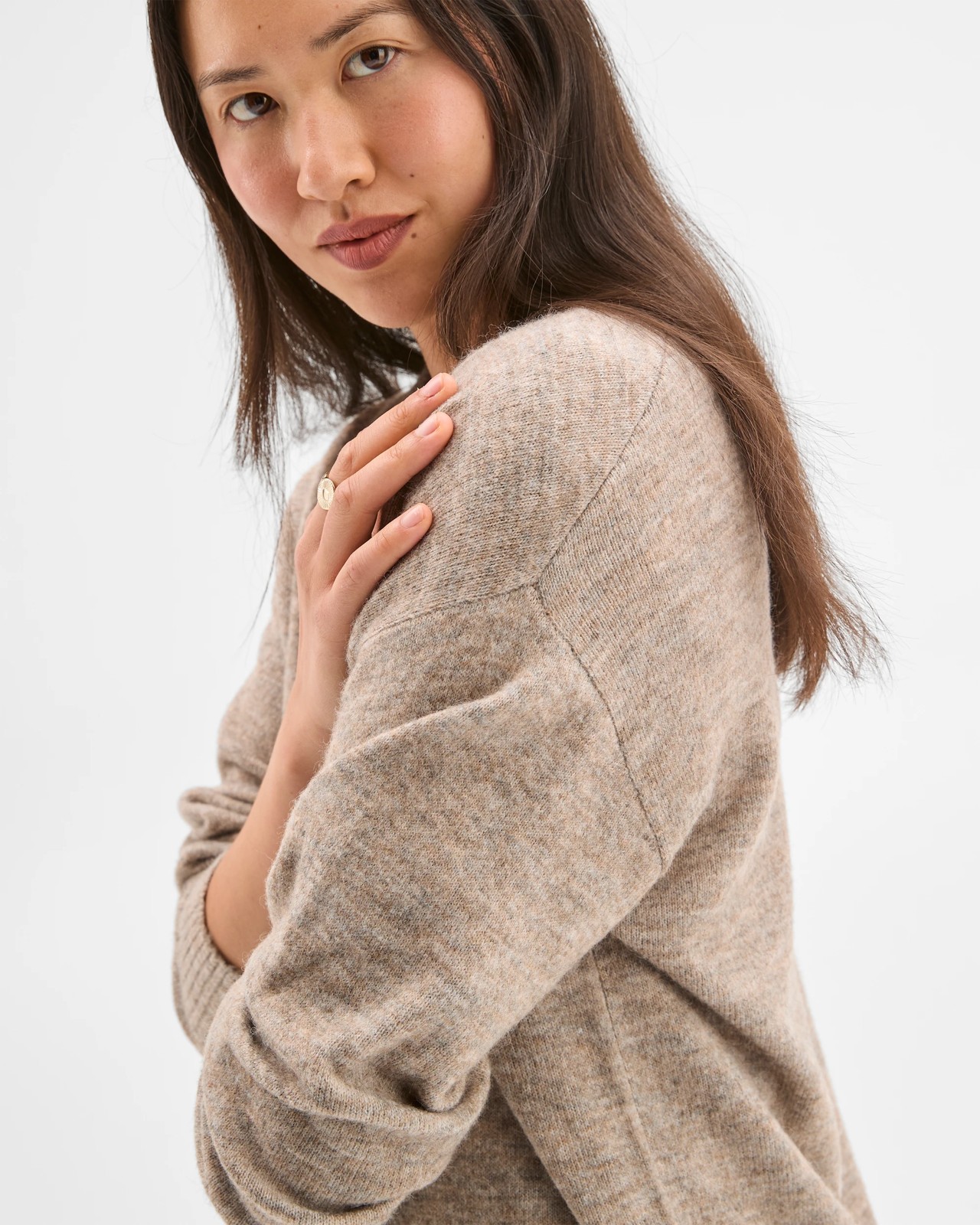 Lightweight Lofty V-Neck Sweater - Taupe Marle 4 of 5