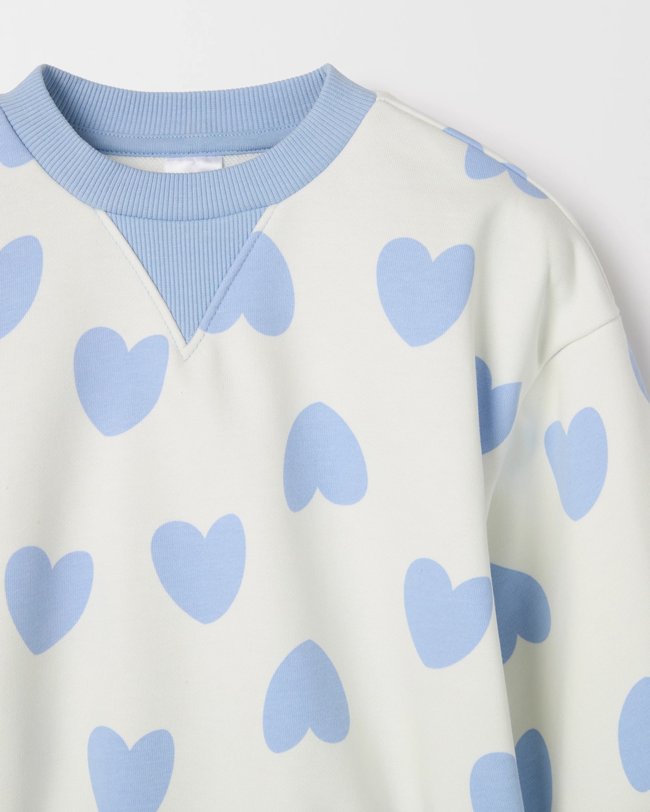 Australian Cotton Blend Jumper and Shorts Set - Blue Hearts 6 of 6