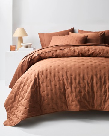 Laynie Linen/Cotton Coverlet Set