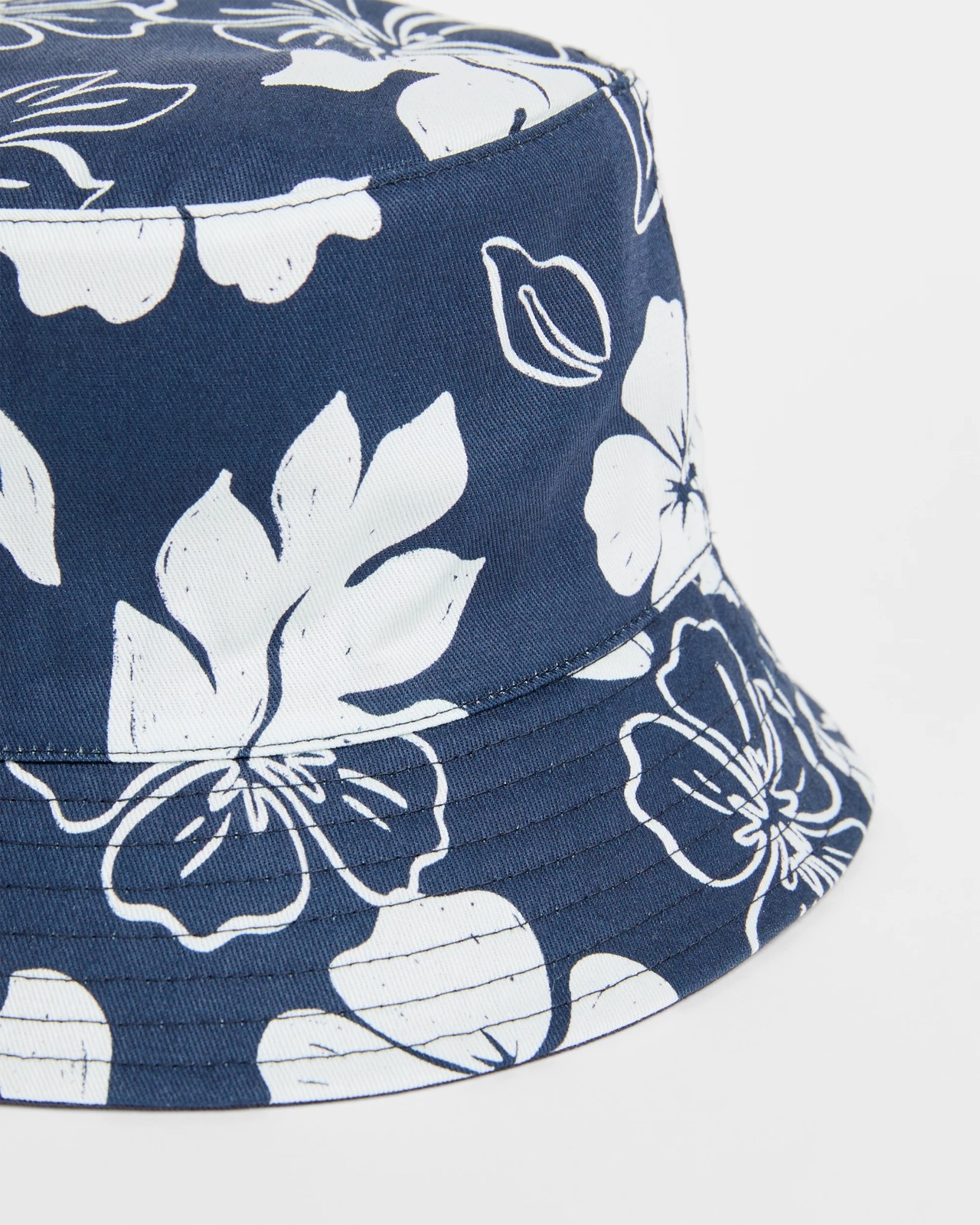 160_71827049_2+160T7182