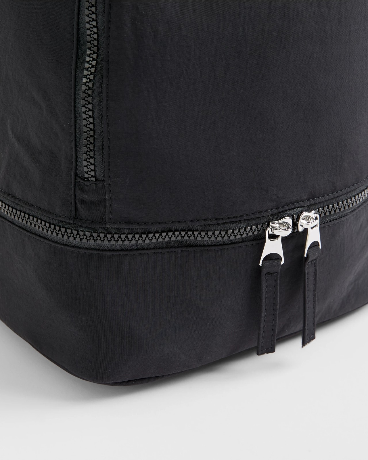 160_72094921_2+160T7209