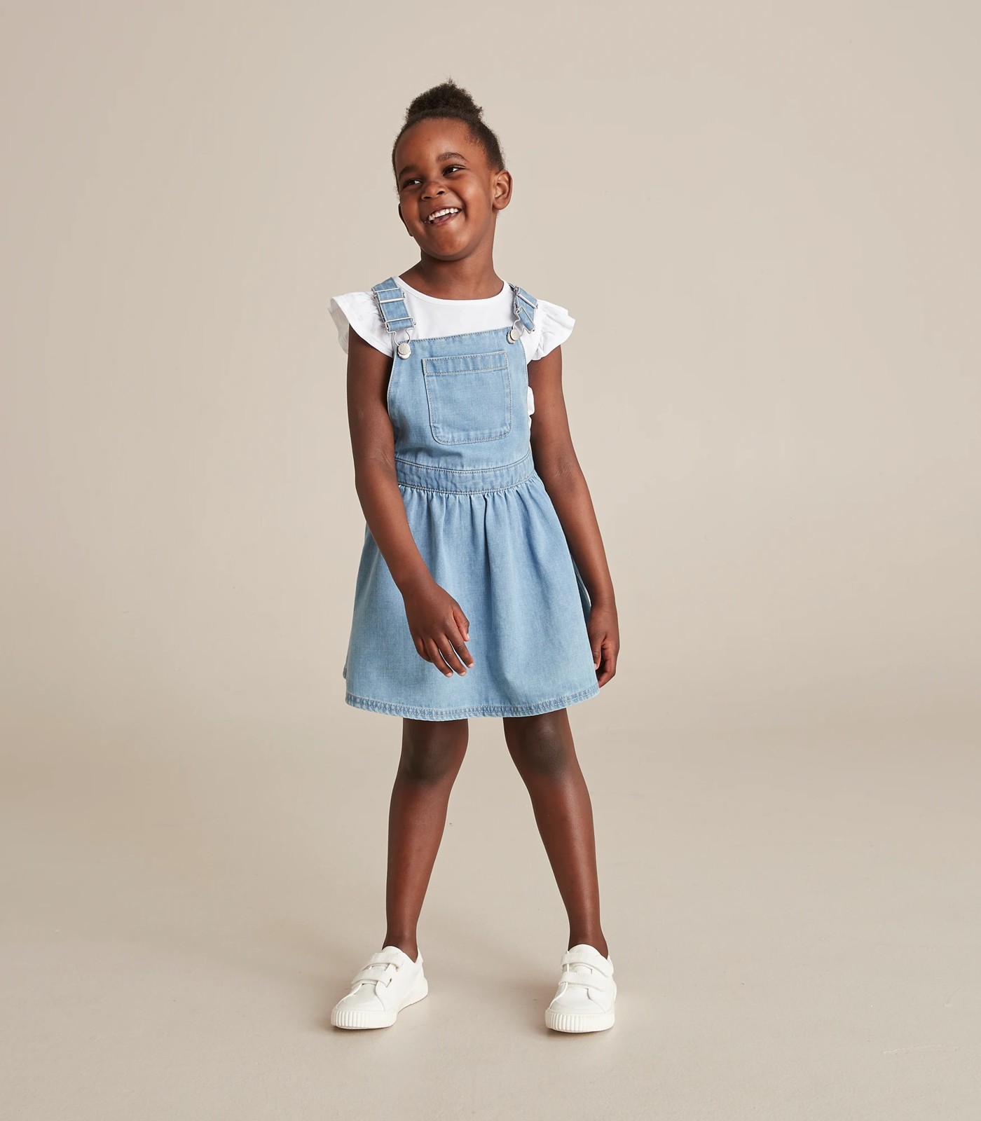 Denim pinafore outlet dress target