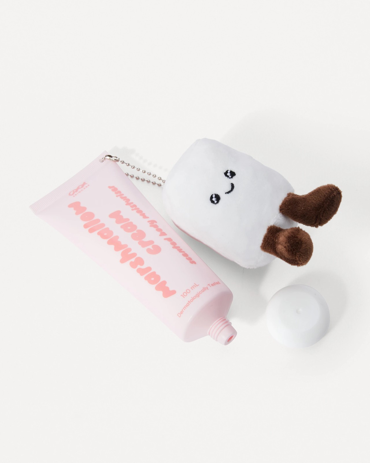 OXX Skincare Marshmallow Cream Scented Body Moisturiser 100ml 2 of 4