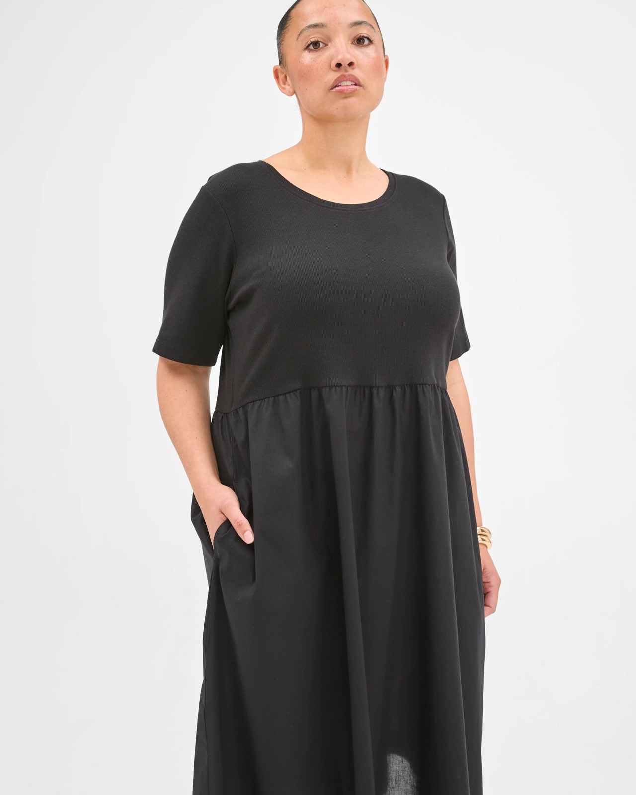 Plus Size Australian Cotton Short Sleeve Knit Woven Dress - Black 4 of 4