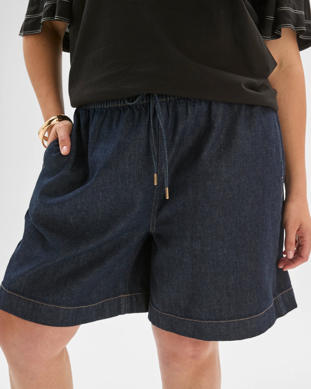 Plus Size Elasticated Waist Denim Shorts 3 of 6