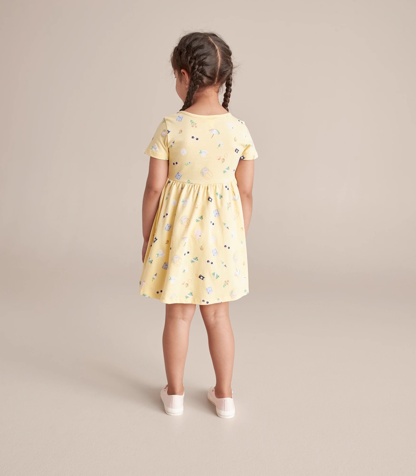 SE246586_08 SS DRESS AOP HOLIDAY YELLOW 2 of 5