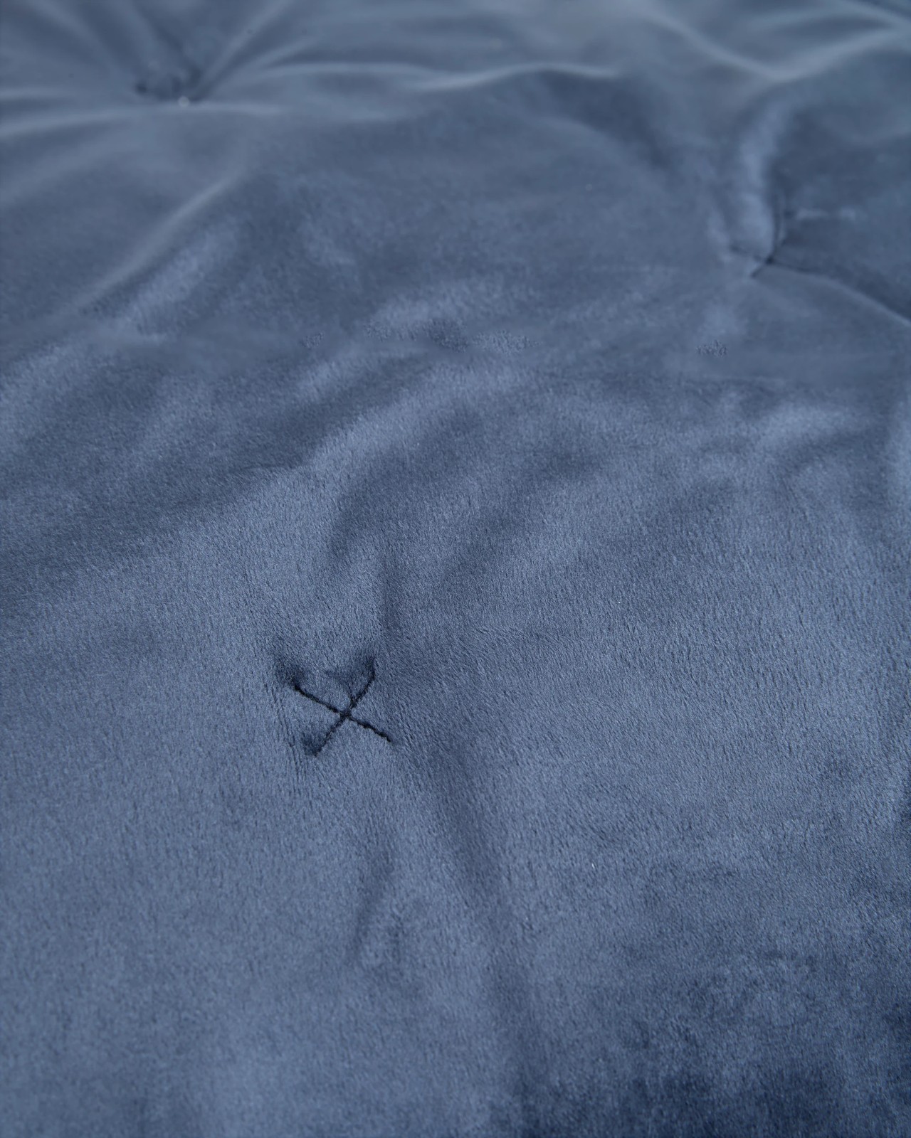 Lacy Velvet Comforter - Blue Nights 3 of 3