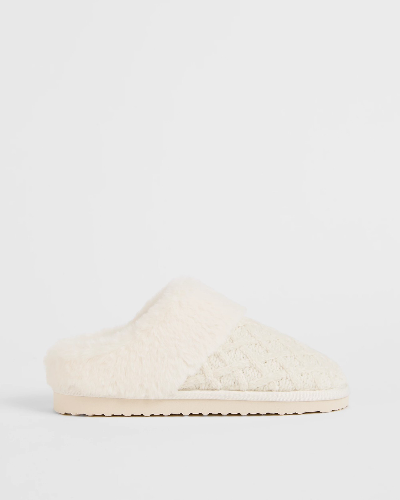 Womens Knitted Slipper Scuffs 2 of 2