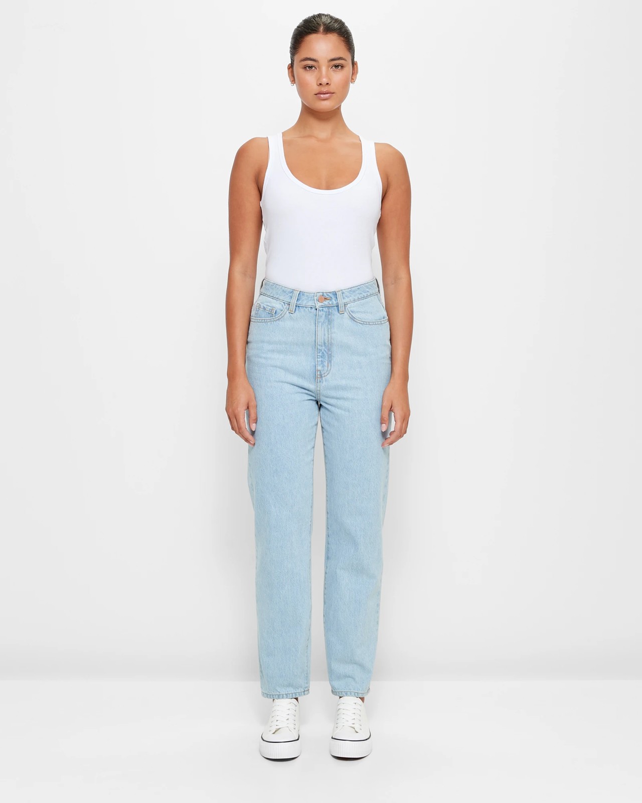 Lily Straight Leg Jeans - Trendy Women's Denim