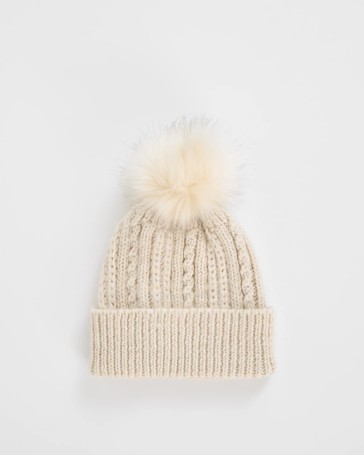 Chunky Cable Knit Pom Pom Beanie