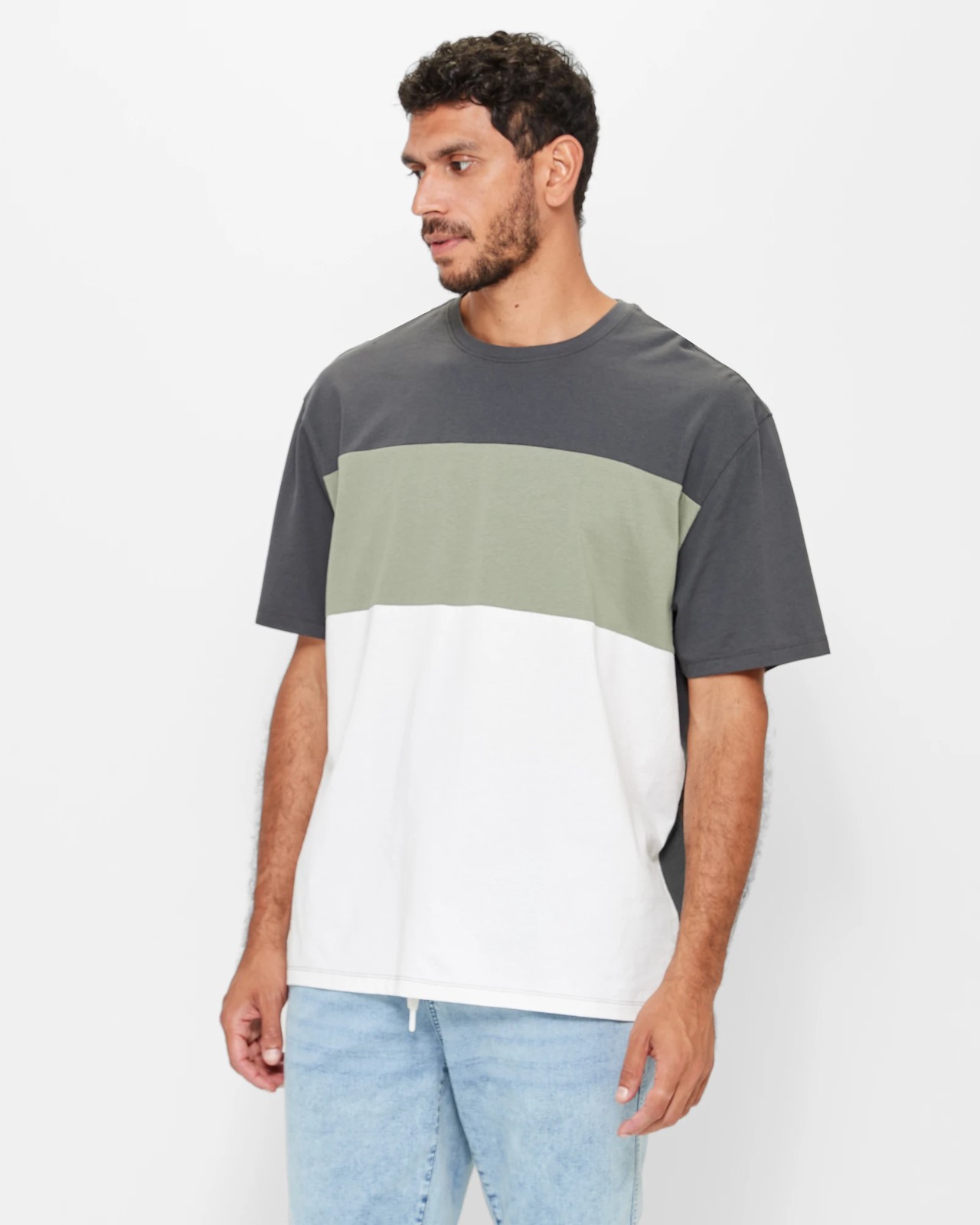 415_68239343_3+26E957