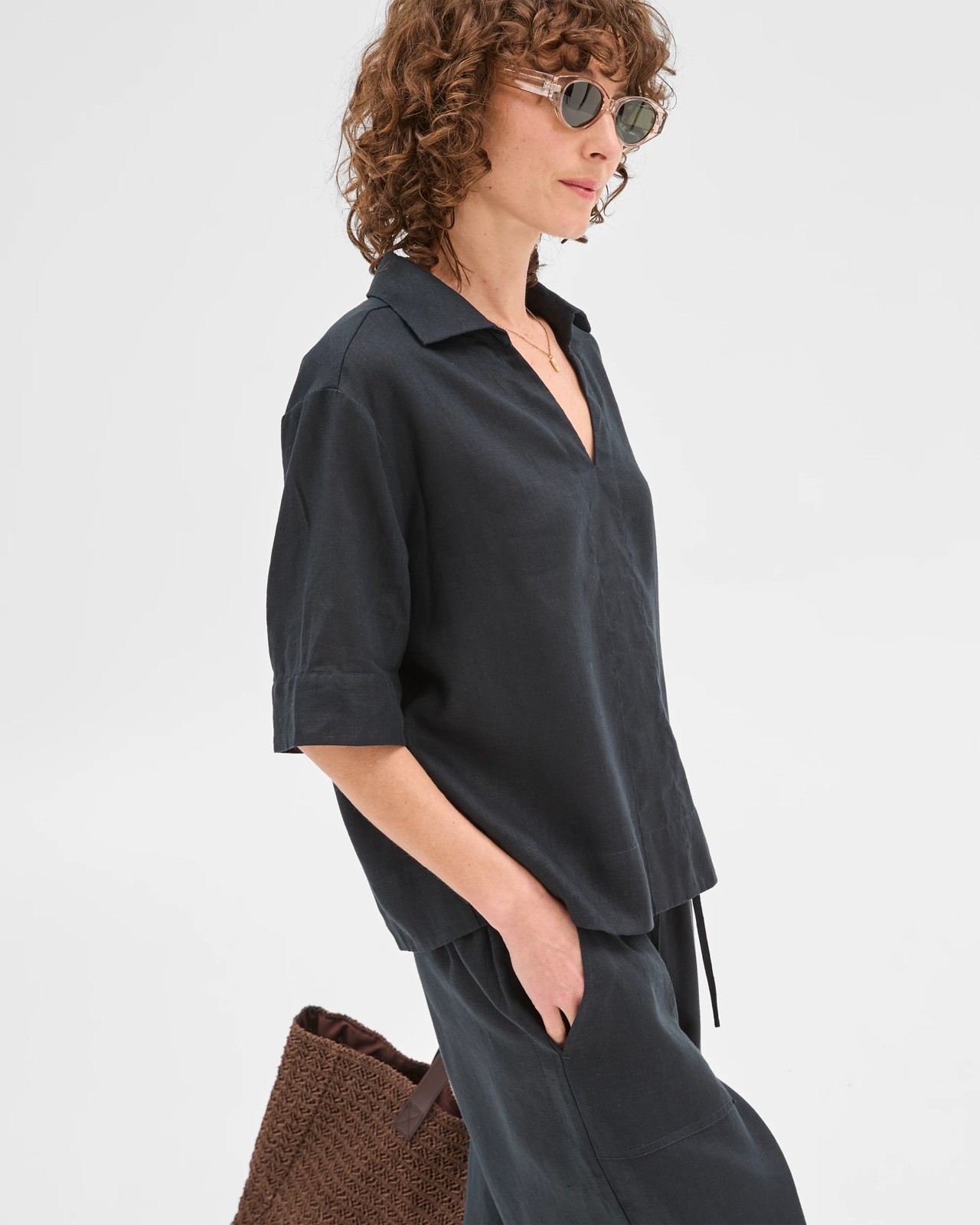 225_71639079_3+225T7163