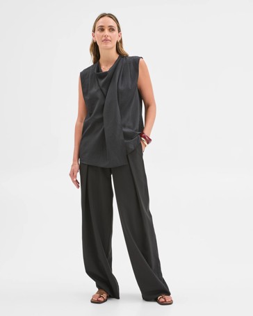 Sleeveless Scarf Draped Front Blouse