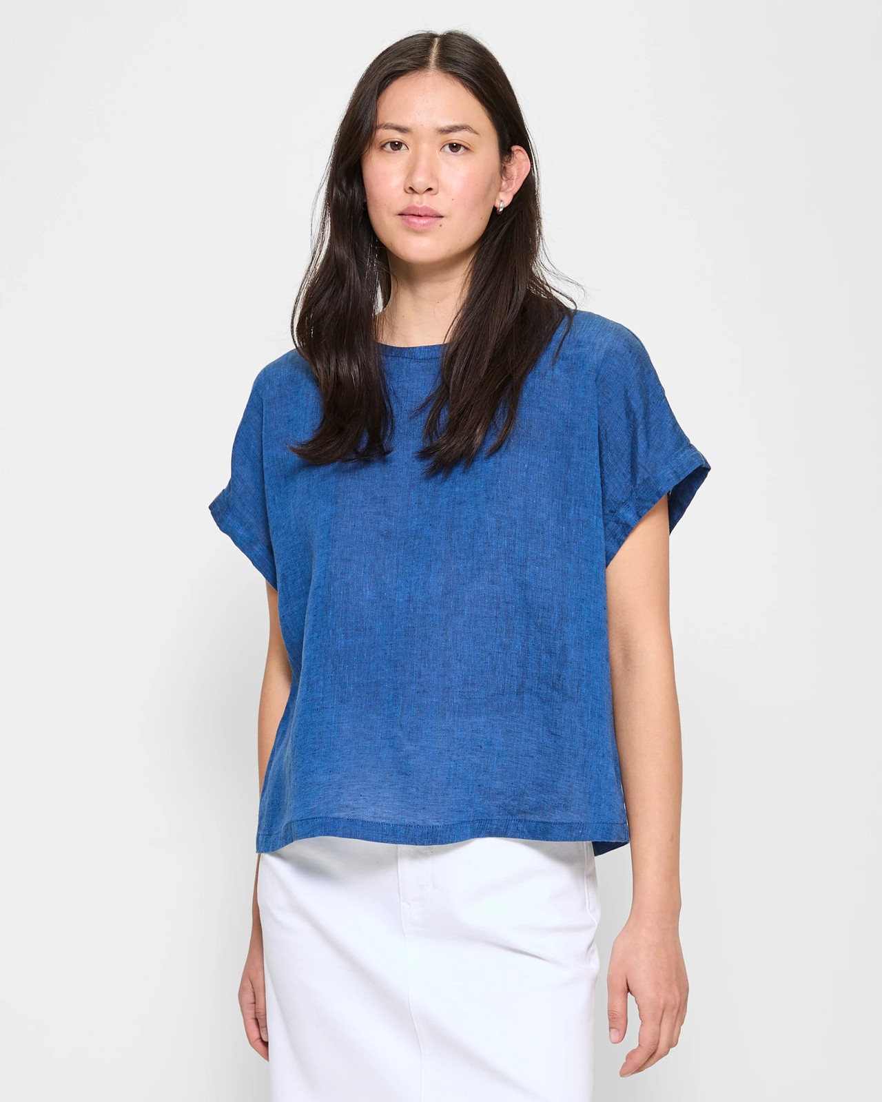 European Linen Roll Cuff T-Shirt 4 of 5