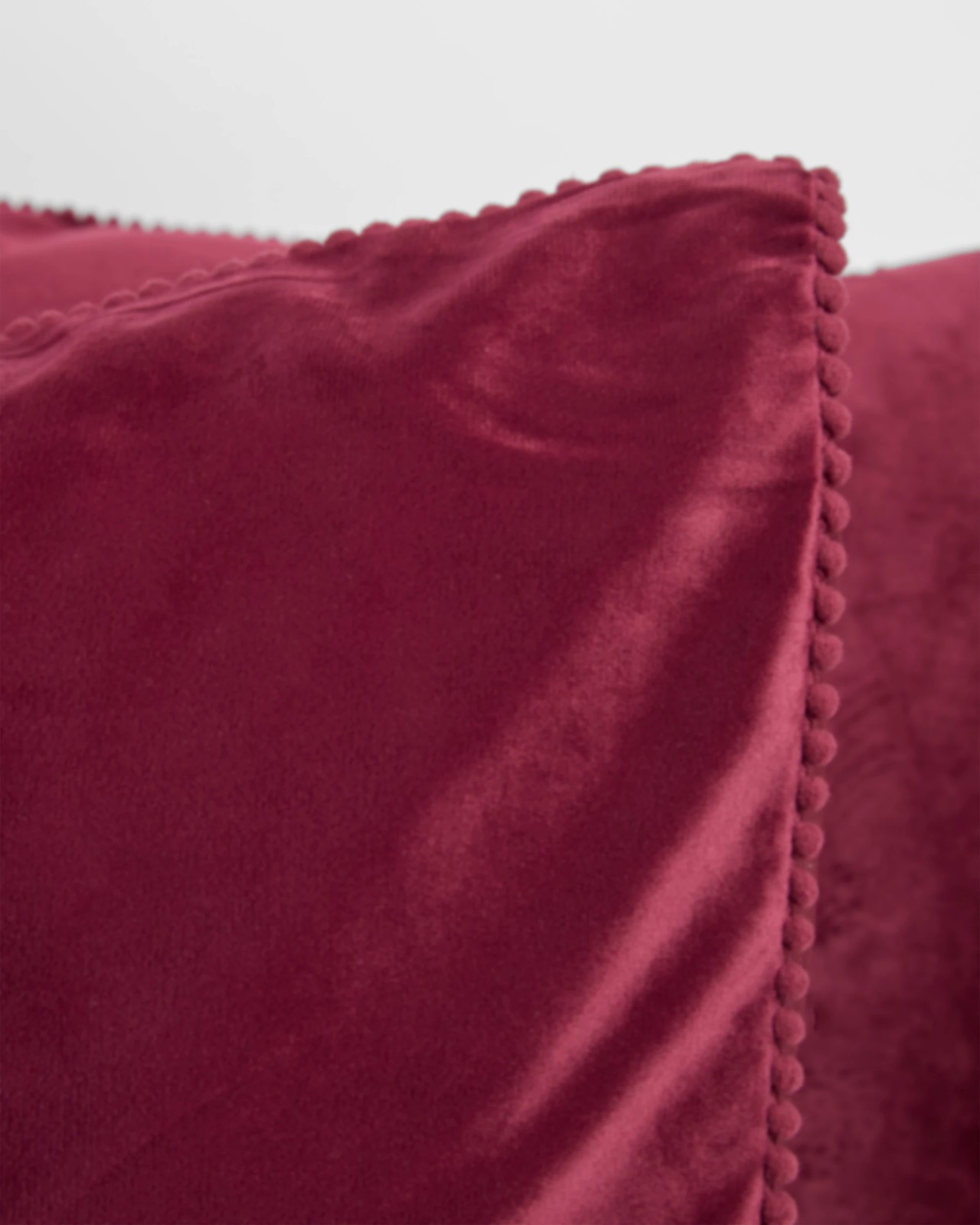 Lacy Velvet Quilt Cover Set - Merlot 4 of 6