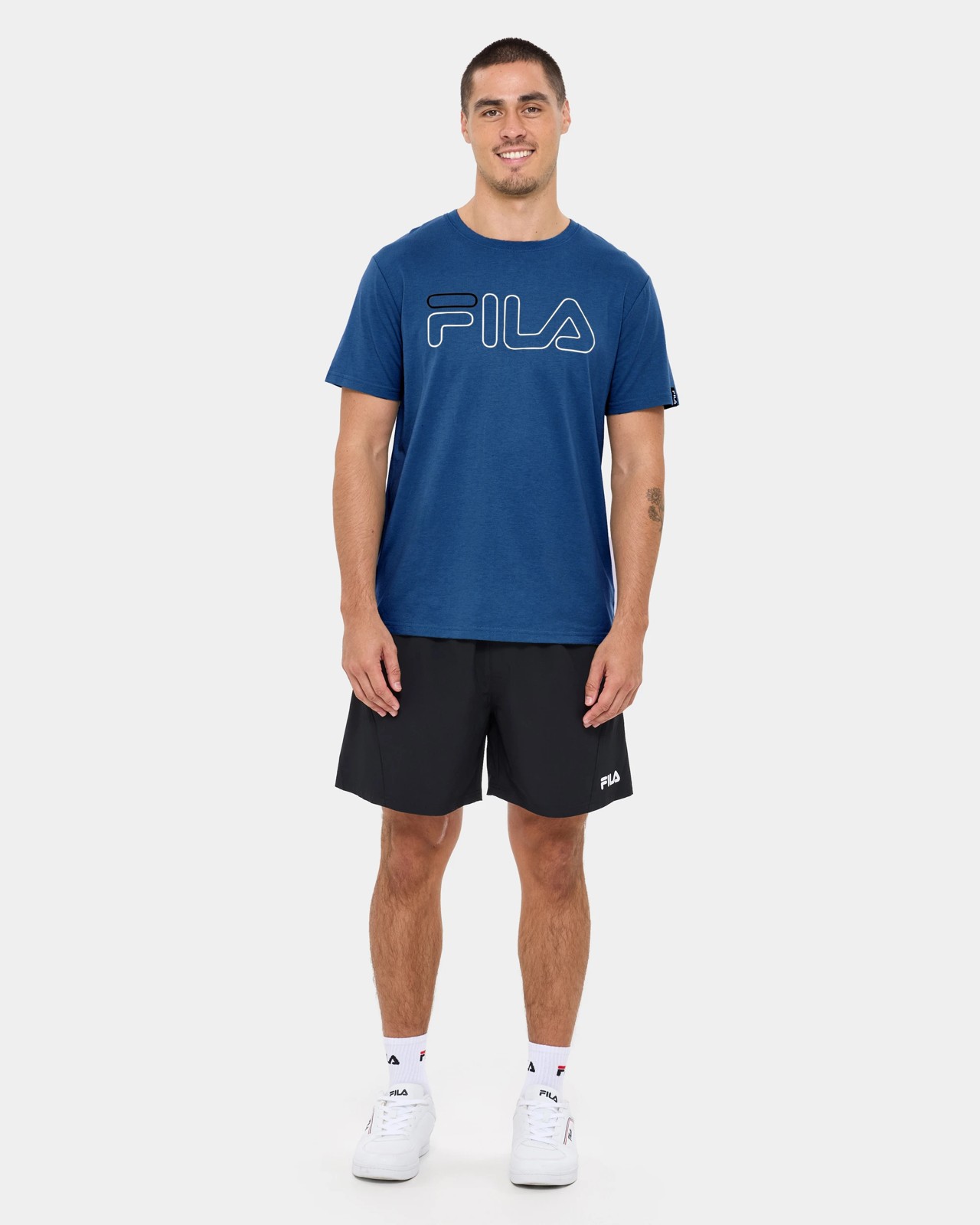 Fila Outline T-Shirt 2 of 6