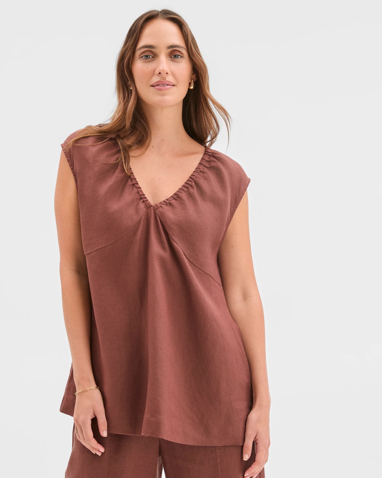 225_72121283_3+225T7212