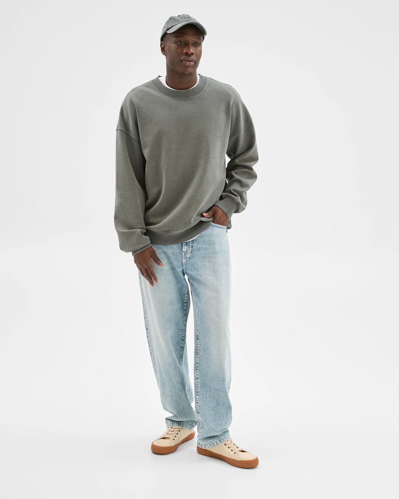 Commons Australian Cotton Blend Oversized Heavyweight Jumper - Worn Black 2 of 6