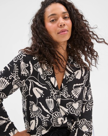 Dallas Easy Tie Blouse