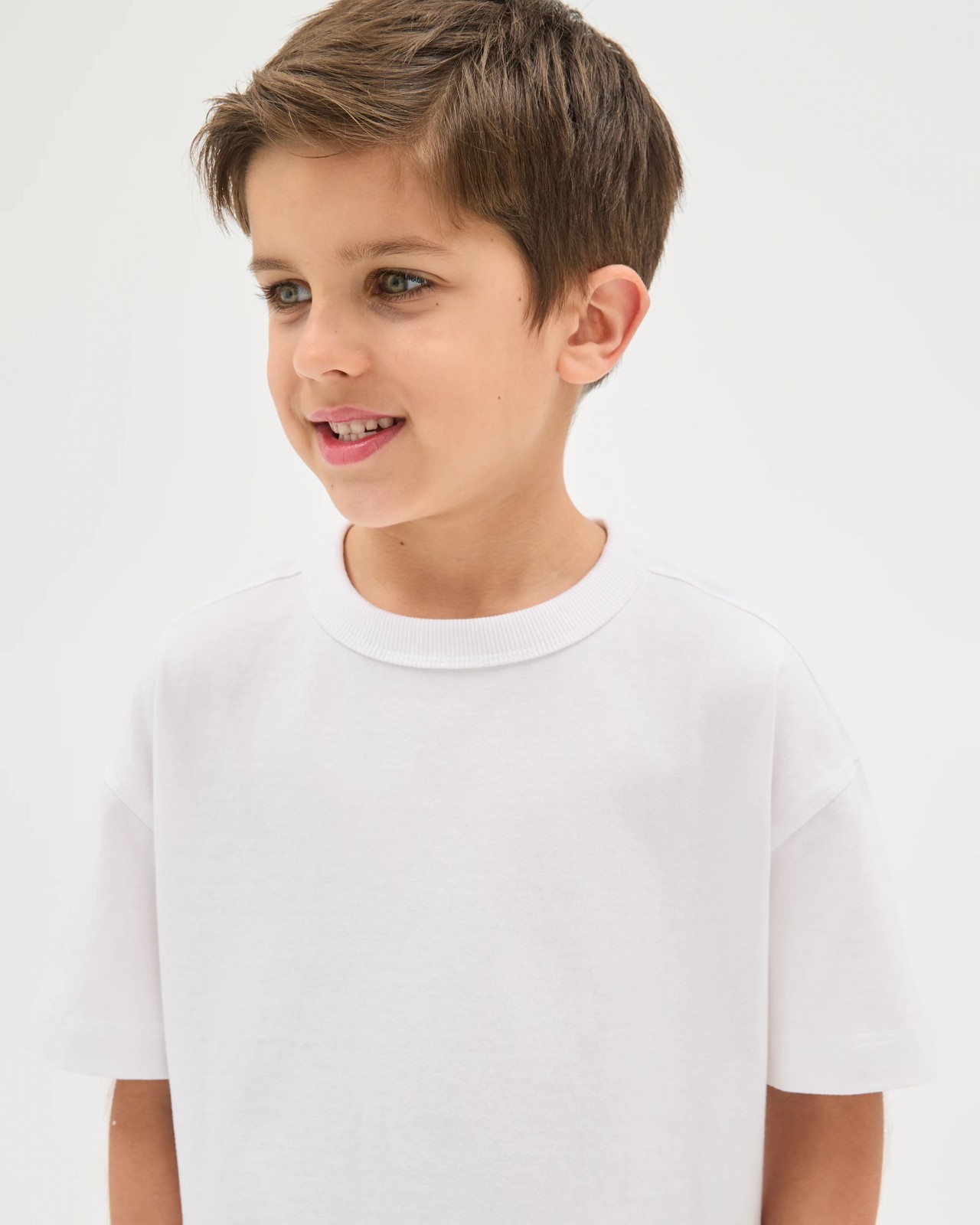 Organic Cotton Oversized T-Shirt - White 3 of 5