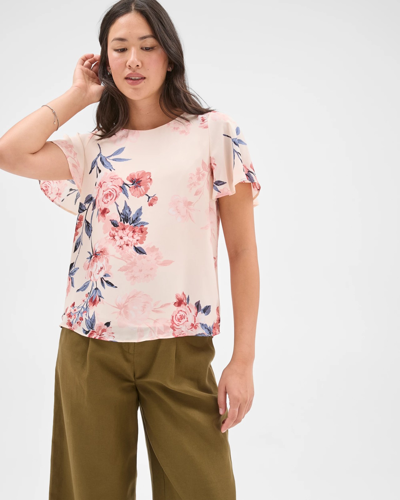 Preview Ella Crew Neck Blouse - Soft Pink Bloom 4 of 5