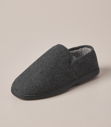 Dax Closed Back Slippers