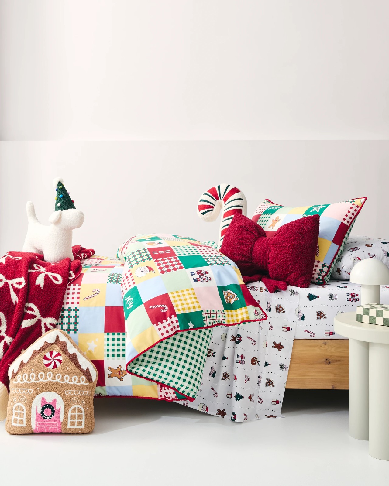 Christmas Printed Patchwork Quilt Cover Set 4 of 6