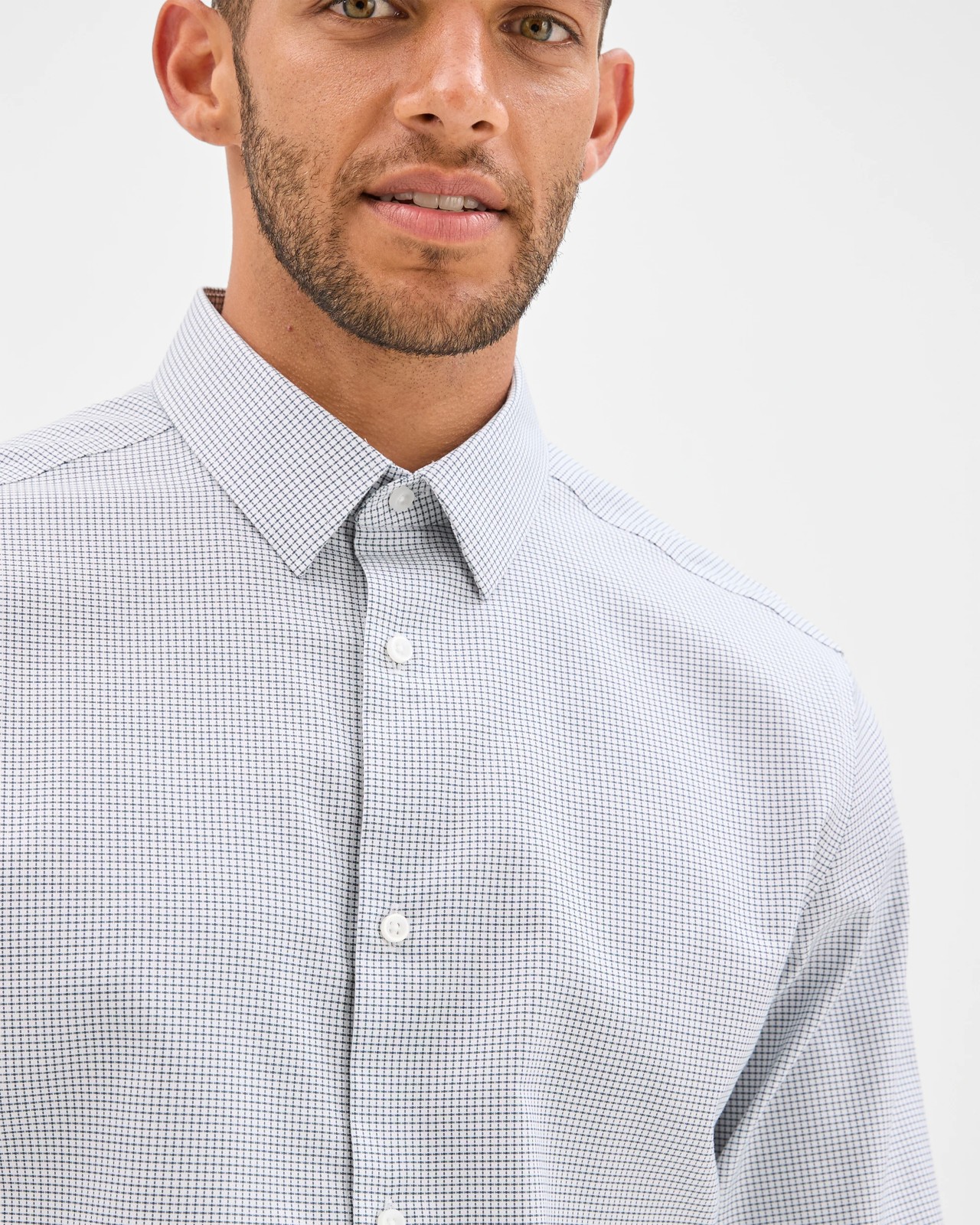 Preview Non Iron Long Sleeve Business Shirt 4 of 6