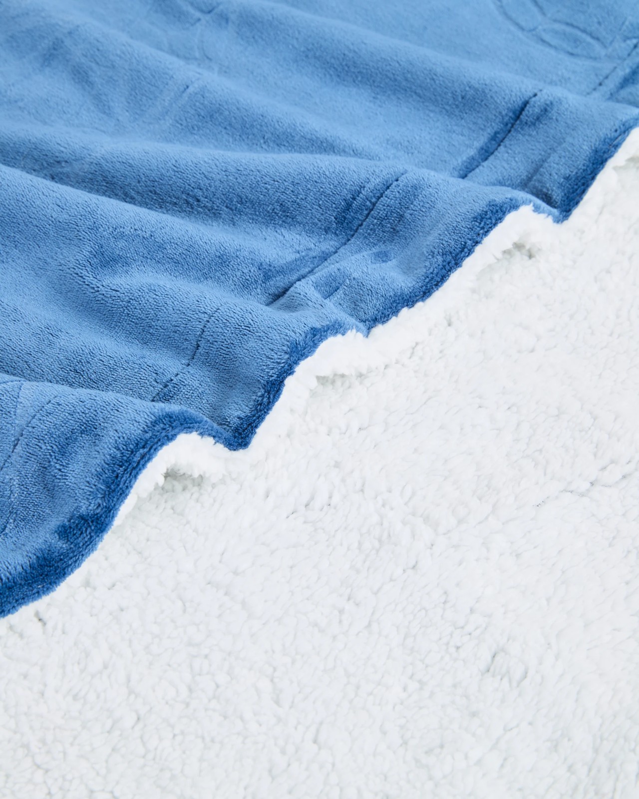 Marvel Spider-Man Throw 2 of 4