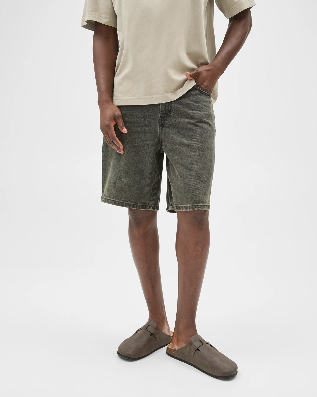 Commons Loose Fit Denim Shorts 4 of 5